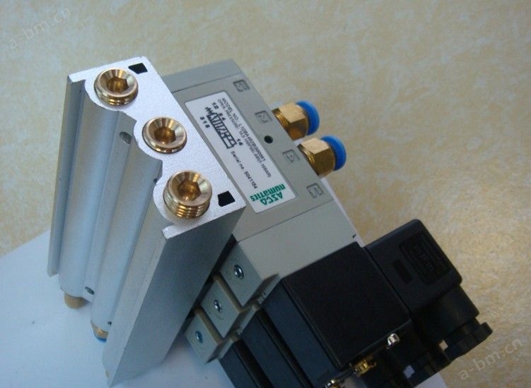 工业控制L22BA452BG00061，asco电磁阀，numatics电磁阀