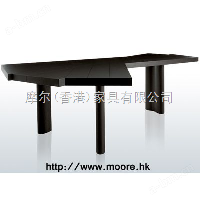 书桌；卡西纳（Cassina）书桌；实木书桌；高档办公桌；班台
